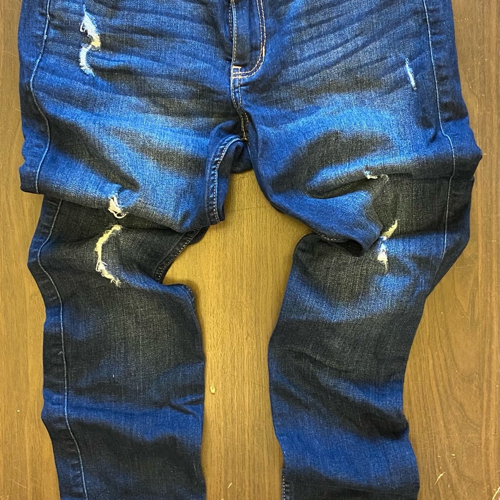 Hollister Women’s Low Rise Super Skinny Dark Blue Distressed Jeans